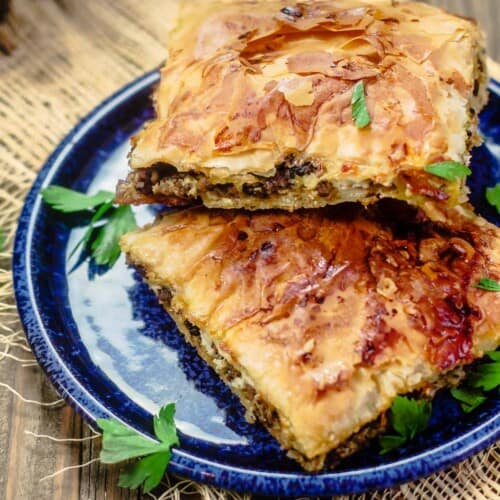 Meat stuffed Gollash (Phyllo Pie)